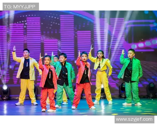 上海街舞队引领节奏变革热潮探索街舞文化的新风尚与未来发展